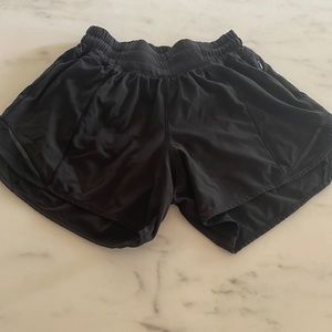 Lululemon black 4in shorts size 0